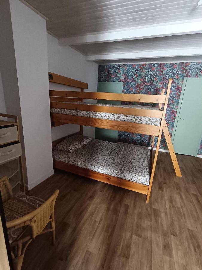 Quadruple Room with Private Bathroom in Tuchan, Côte méditerranéenne (France)