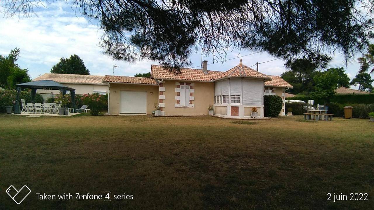 Three-Bedroom House in Gujan-Mestras, Région d'Arcachon