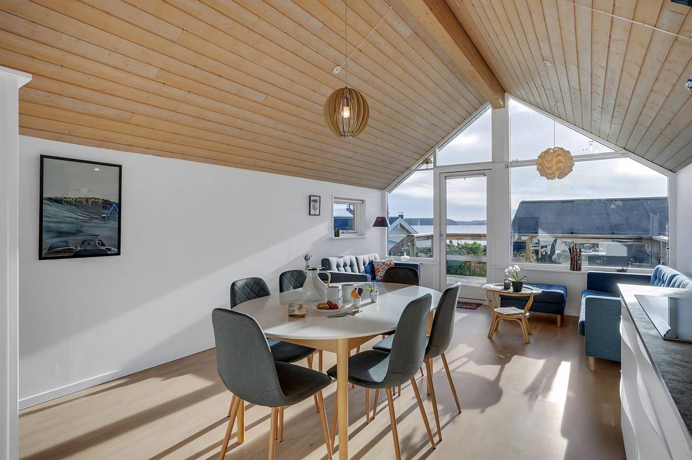 Home in Rønde with Wifi in Følle Strand, Süddjursland