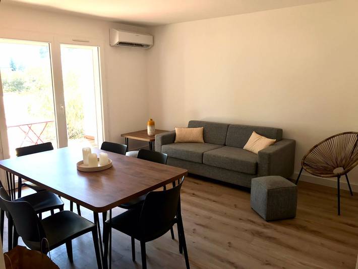 Gîte pour 6 personnes, avec terrasse dans Cala Rossa - 4