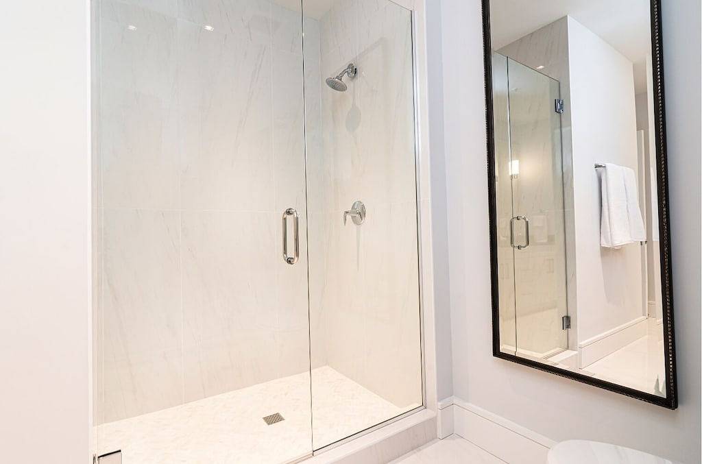 Ganze Wohnung, Soce Flats 205 - Brand New Olde Naples Condo Steps to 5th Ave S! in Naples (Florida), Southwest Florida