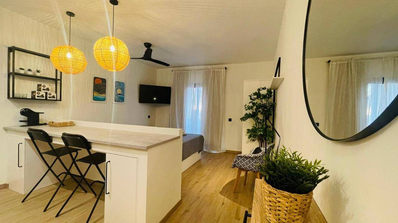Apartamento entero, Studio Apartment in Playa Los Lagos, La Oliva