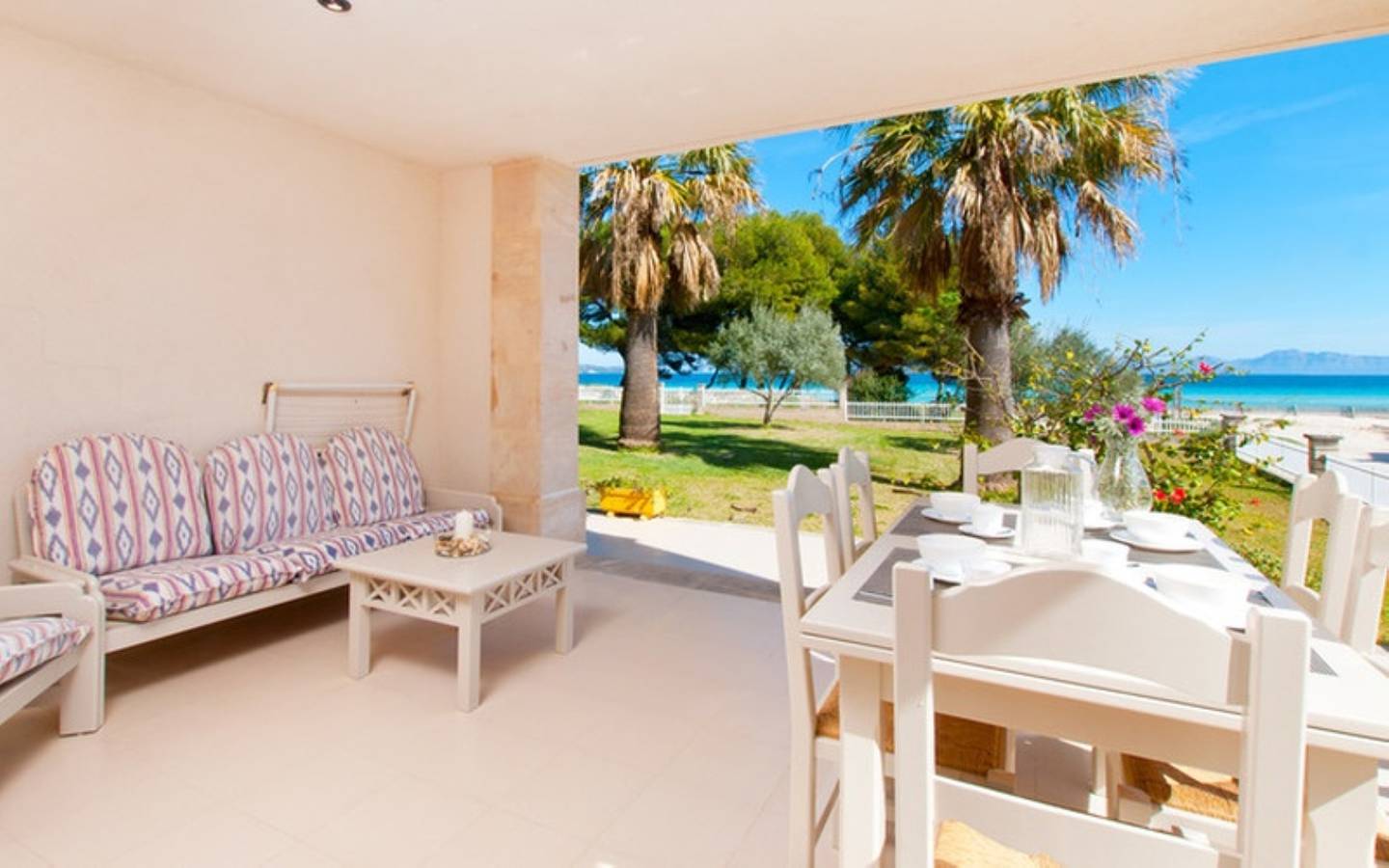 Ganze Wohnung, Ferienwohnung "Sun Of The Bay Vidalba-Bloq2 Apto 1" mit Meerblick, privater Terrasse und Wlan in Playa de Alcúdia, Alcúdia