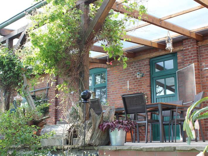 Bauernhof für 9 Personen, mit Terrasse und Garten sowie Pool in Mecklenburgische Seenplatte - 2