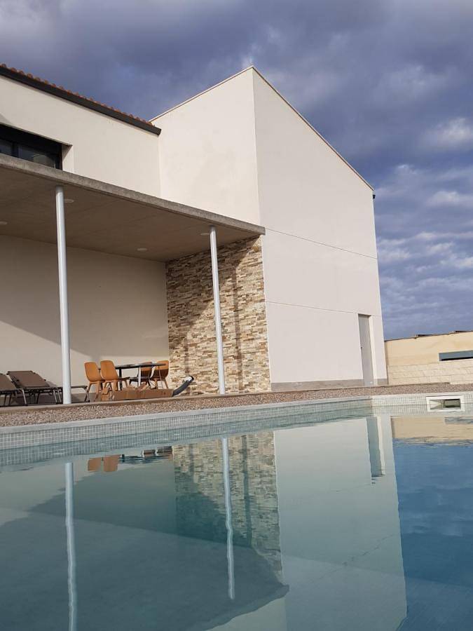 Maison de vacances pour 6 personnes, avec vue ainsi que piscine et jardin, animaux acceptés