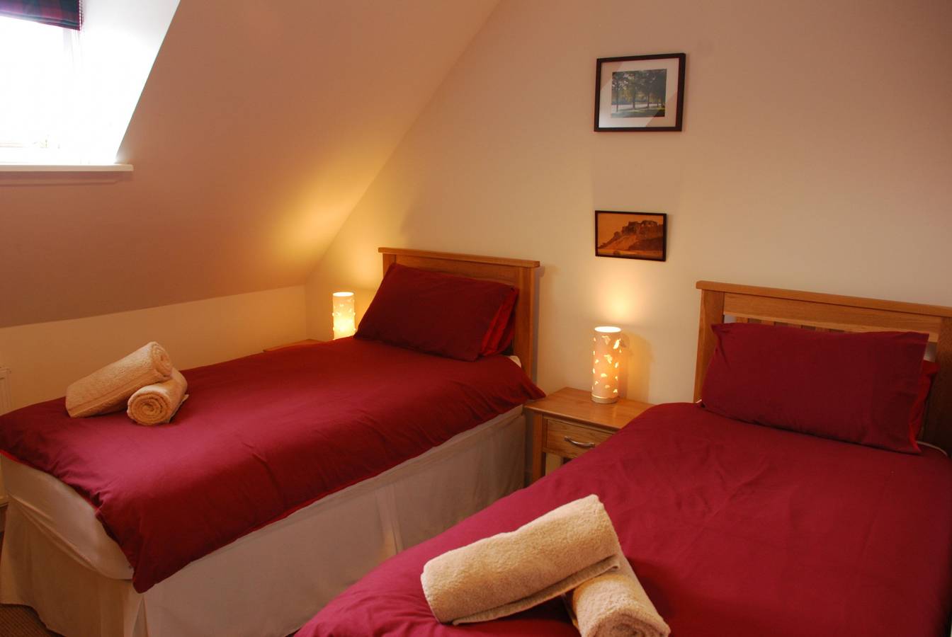 Ganze Wohnung, Ferienwohnung für 4 Personen mit Pool in Fort Augustus, Highlands