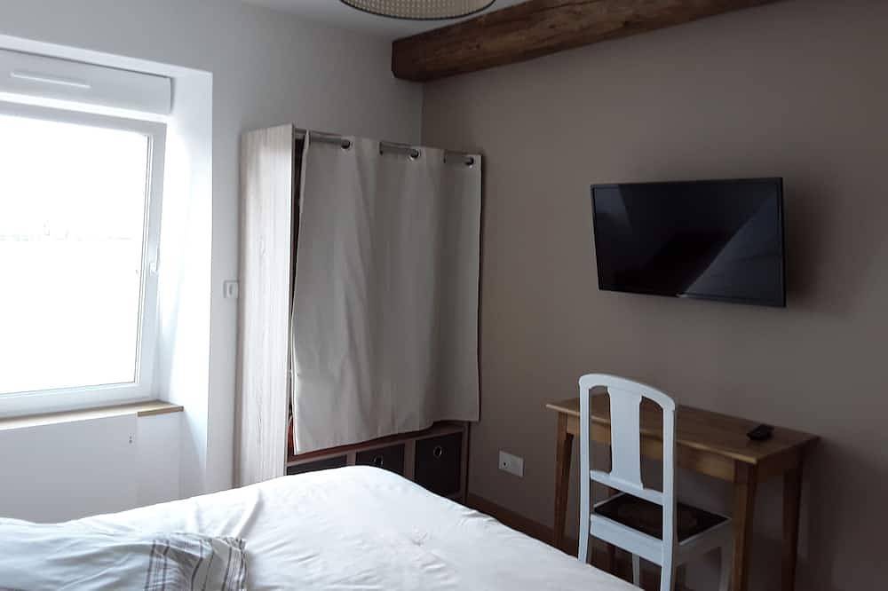 Gite dizeau in the countryside peaceful location only 15 mins from the sea. in Ver, Coutances und Umgebung