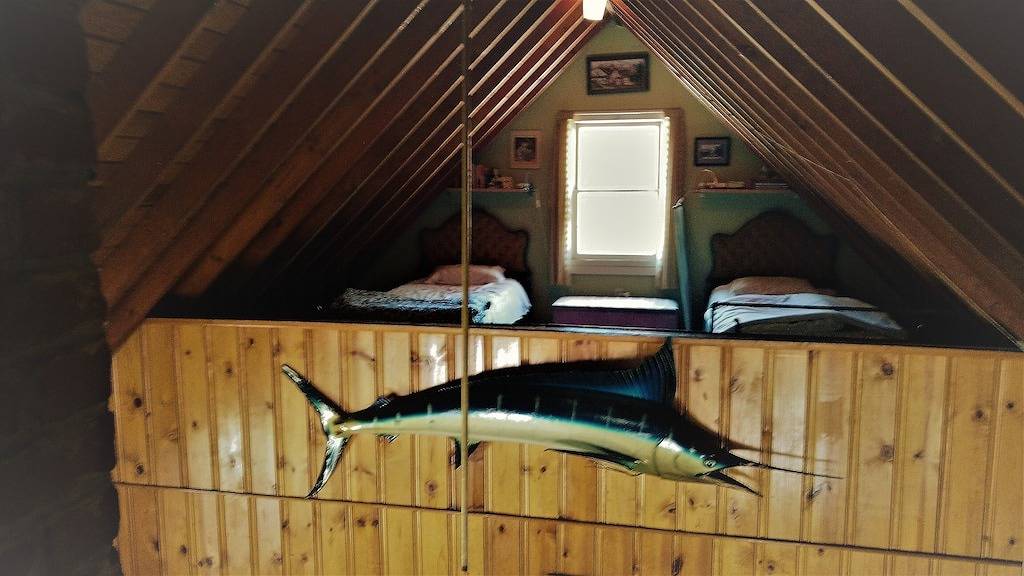 Ponderosa Cabin ~ rustic comfort + Wifi by Sequoia & Kings Canyon National Parks in Kings Canyon Nationalpark