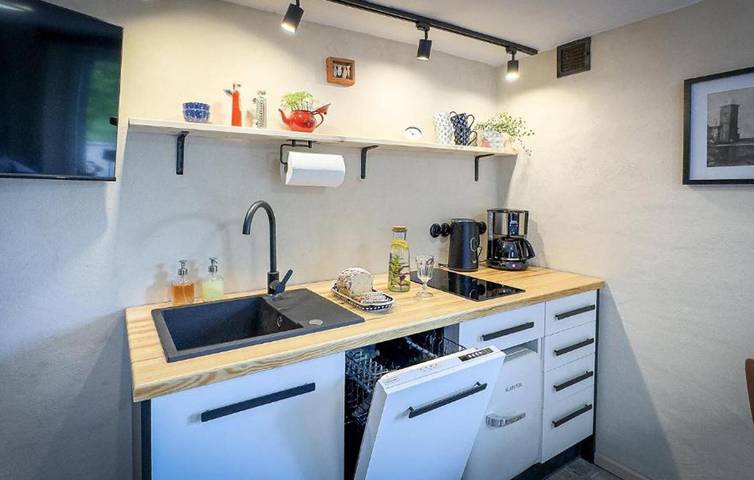Ganze Ferienwohnung, Ferienwohnung für 2 Personen mit Terrasse in Darłowo, Powiat Sławieński