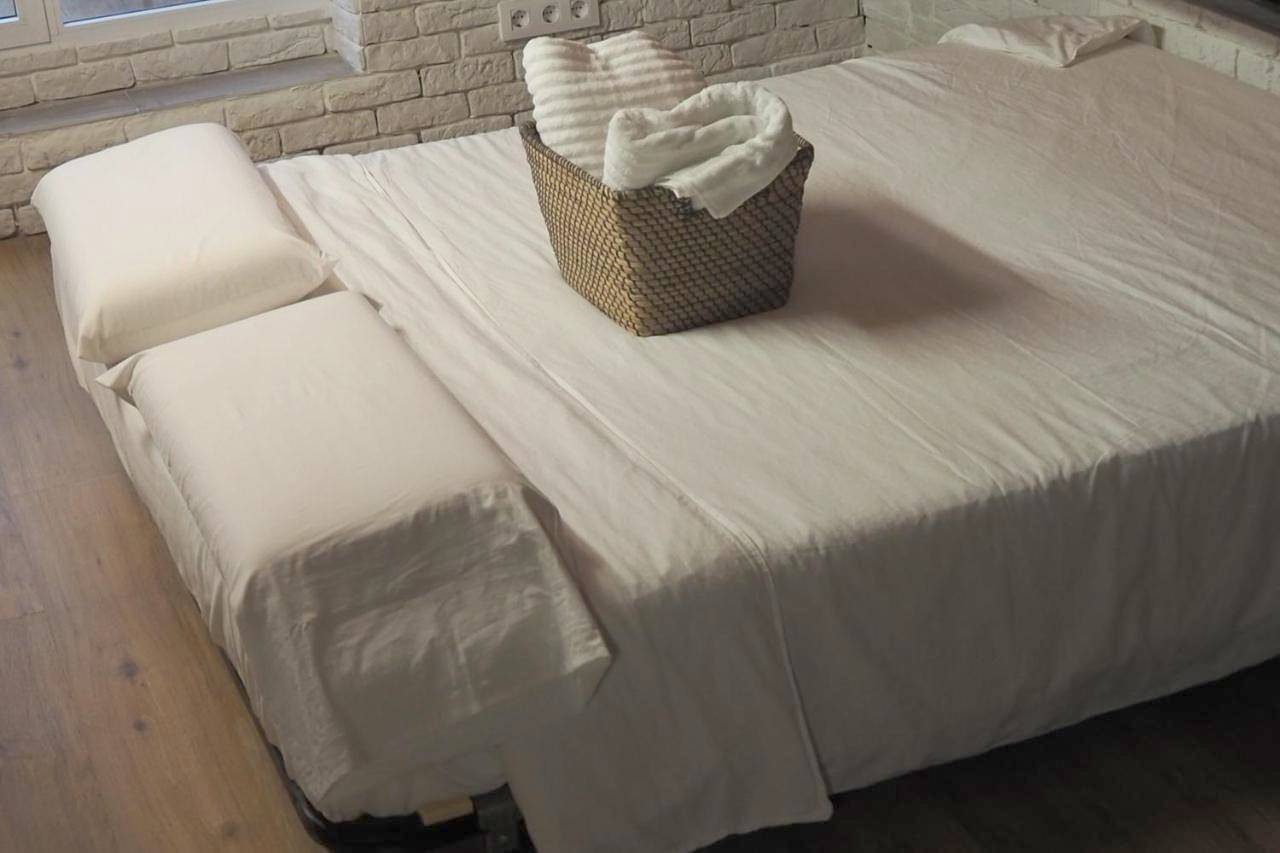 Apartamento entero, Apartment with Terrace in La Línea de la Concepción, Costa de la Luz