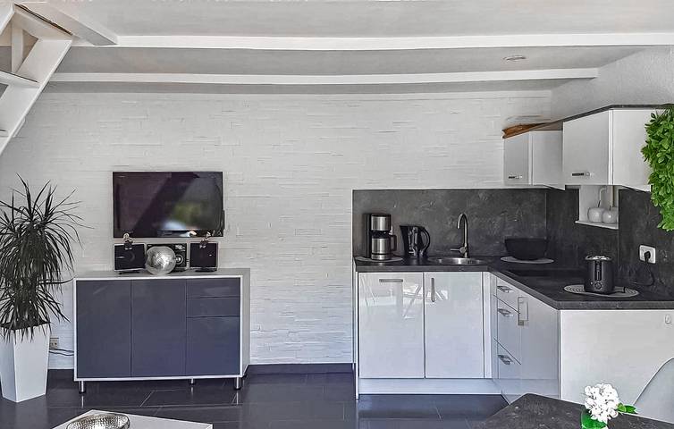 Gemütliche Wohnung mit Terrasse & Parkplatz, 1,5km nach Barth in Barth, Vorpommern-Rügen