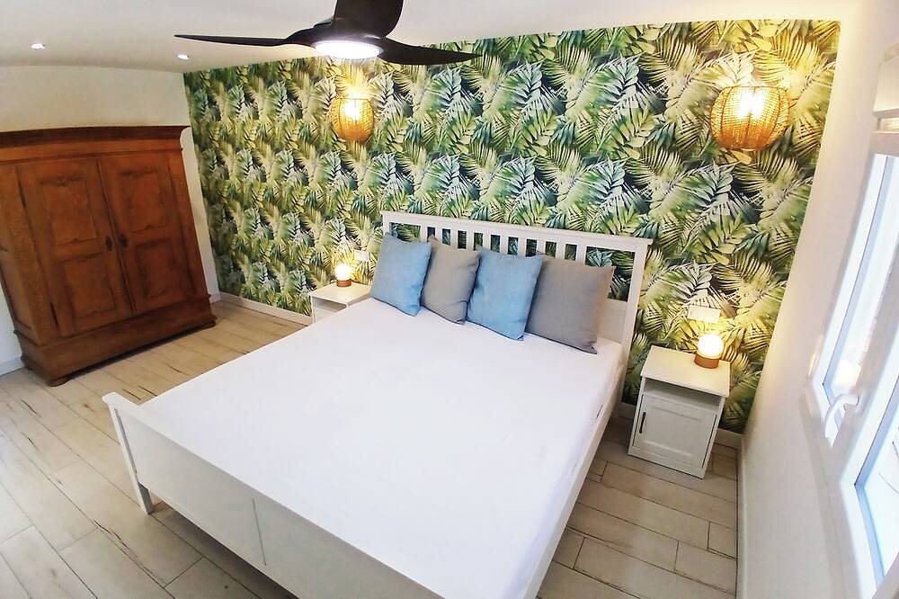 Einzigartiges Ferienhaus - nur 2 Gehminuten zum Strand! in Playa de Muro, Muro