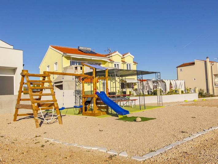 Villa pour 10 personnes, avec jardin et sauna à Brodarica - 4