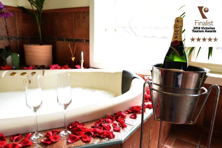 Chambre d’hôte pour 10 personnes, avec jacuzzi et jardin à Melbourne - 3