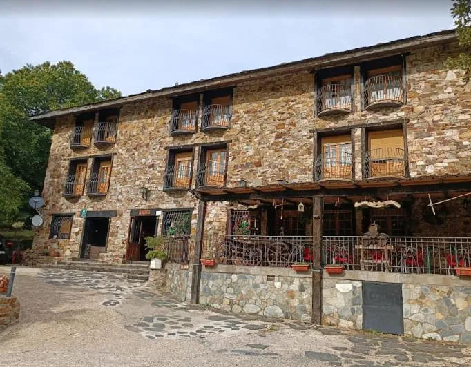 Hotel for 2 people, with terrace - 1