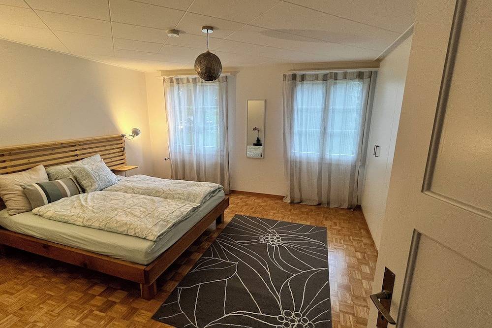 Moderne Chalet Wohnung mit Alpenblick |  nahe Luzern&Zug | Spielplatz + Hotpot in Ballwil, Kanton Luzern