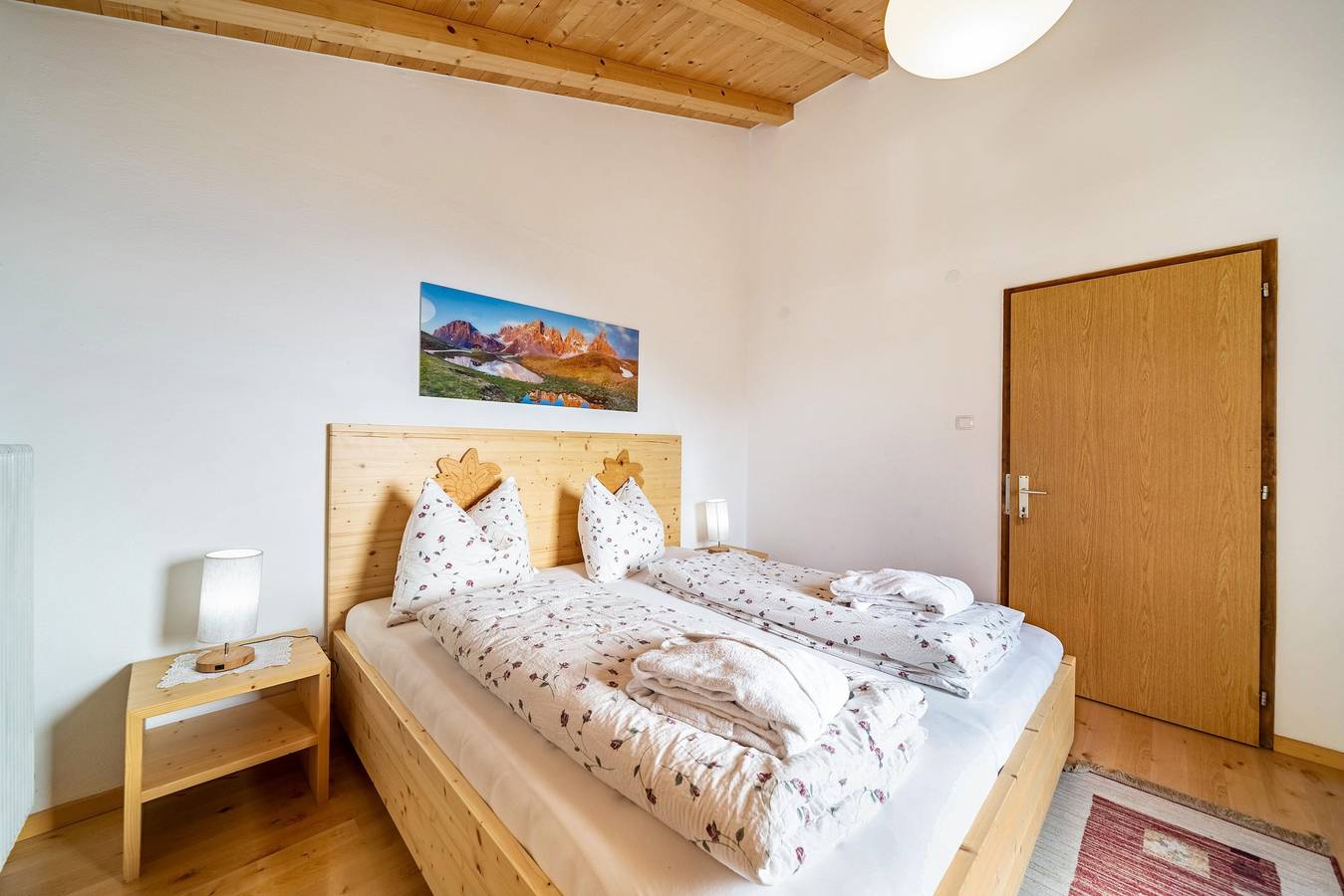 Ganze Wohnung, Ferienwohnung "Eggerhof Familienparadies" mit Bergblick, Seezugang & Wlan in Vöran, Sarntaler Alpen