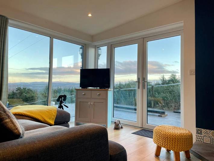 Apartamento para 2 personas, con Balcón y Terraza además de Jardín y Vistas en Inverness
