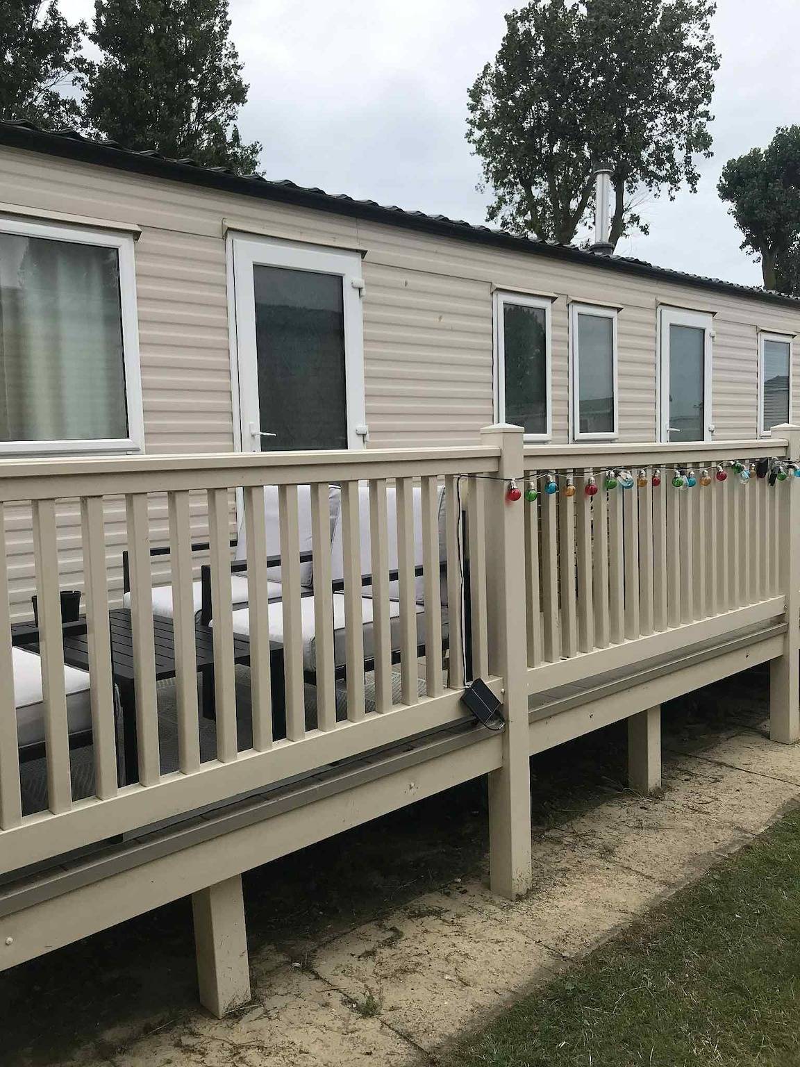 Delightful 3 Bedroom Caravan with Decking Heacham in Heacham, Norfolk Coast