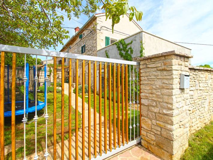 Ferienwohnung für 3 Personen, mit Terrasse