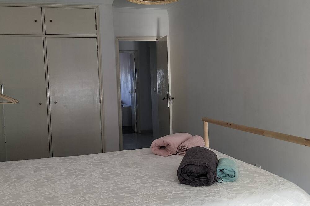 Ganze Wohnung, House Ptours in Corroios, Halbinsel von Setúbal