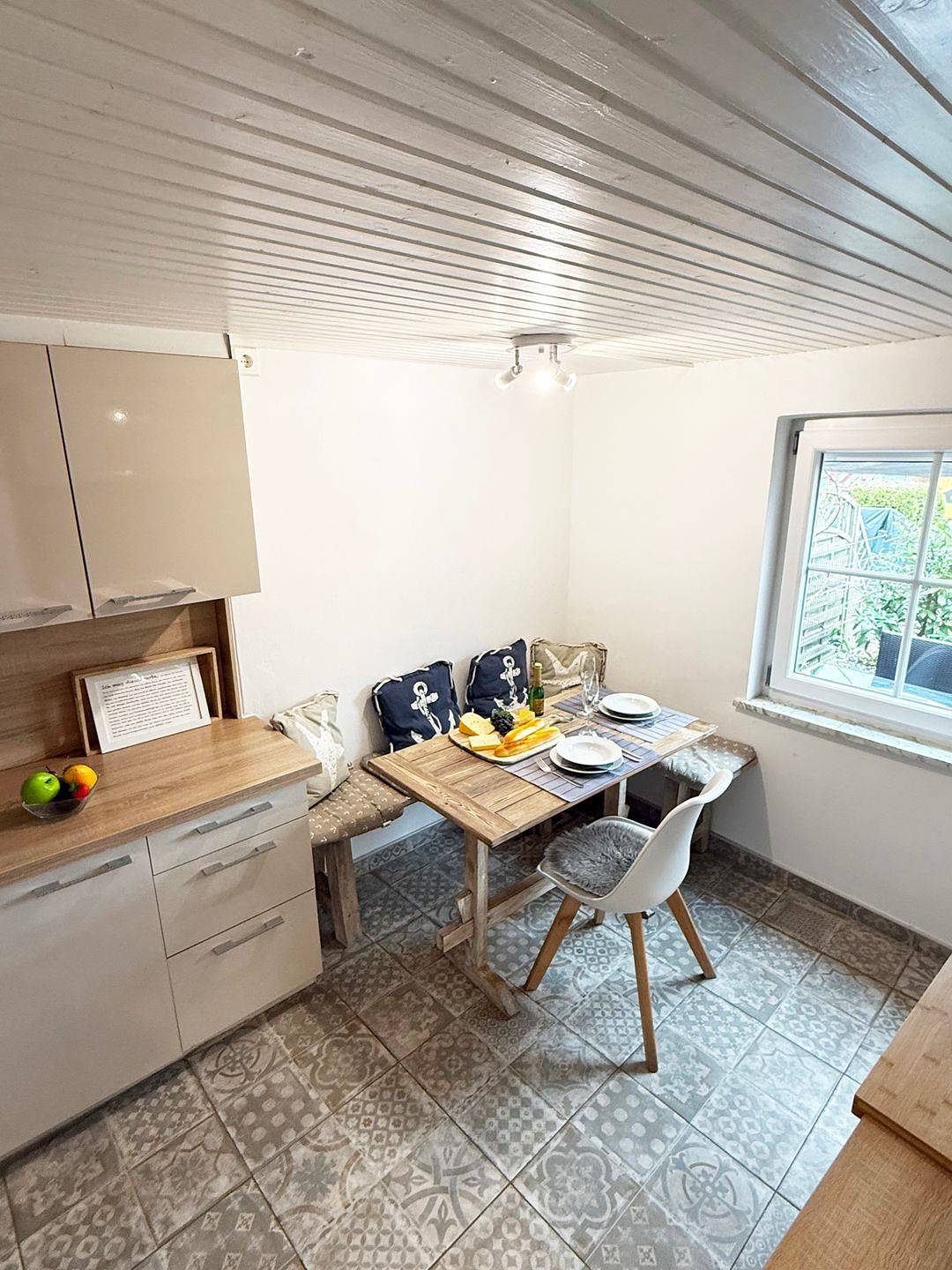 Gemütliches Fischerhus auf Fehmarn mit überdachter Terrasse und Garten in Burg auf Fehmarn, Fehmarn