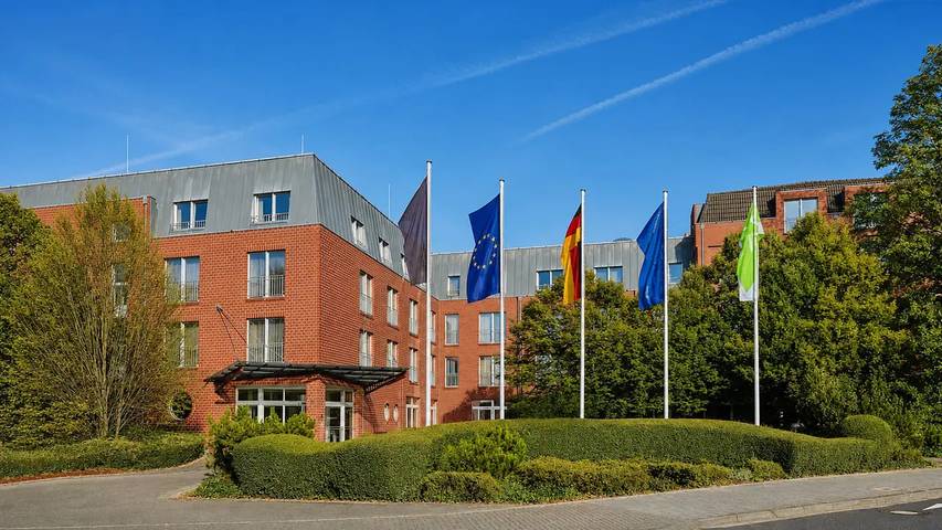 Ferienwohnung für 3 Personen, mit Sauna und Garten in Hürth