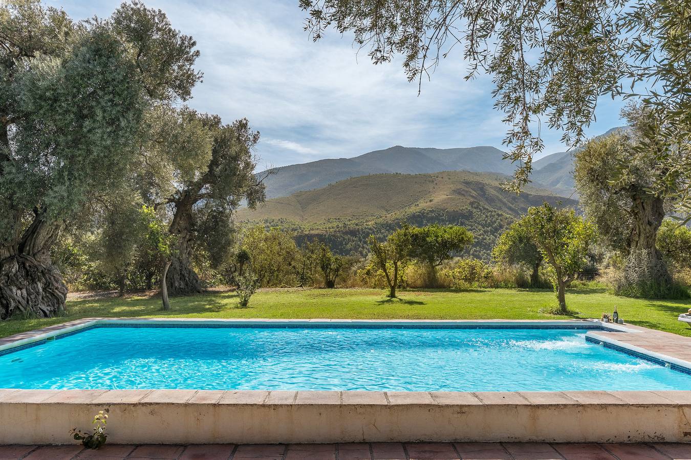 Landhaus 'Romero - Puerta' mit Bergblick, Gemeinschaftspool und Wi-Fi in Órgiva, Granada Provinz