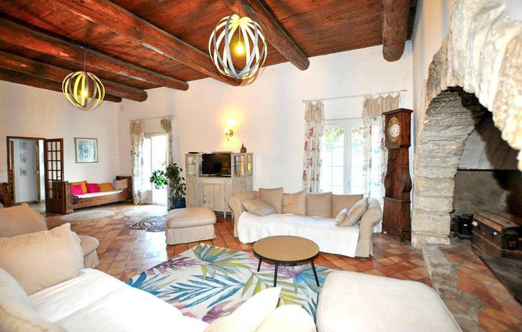 Location de vacances pour 12 personnes, avec terrasse et piscine, animaux acceptés à Saint-André-de-Roquelongue - 4