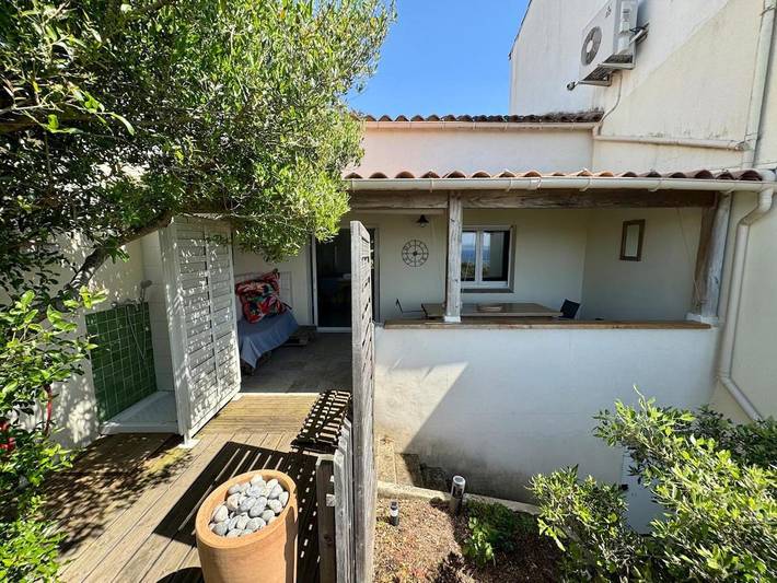 Location de vacances pour 6 personnes, avec terrasse et vue dans Plage de la Stagnola - 2