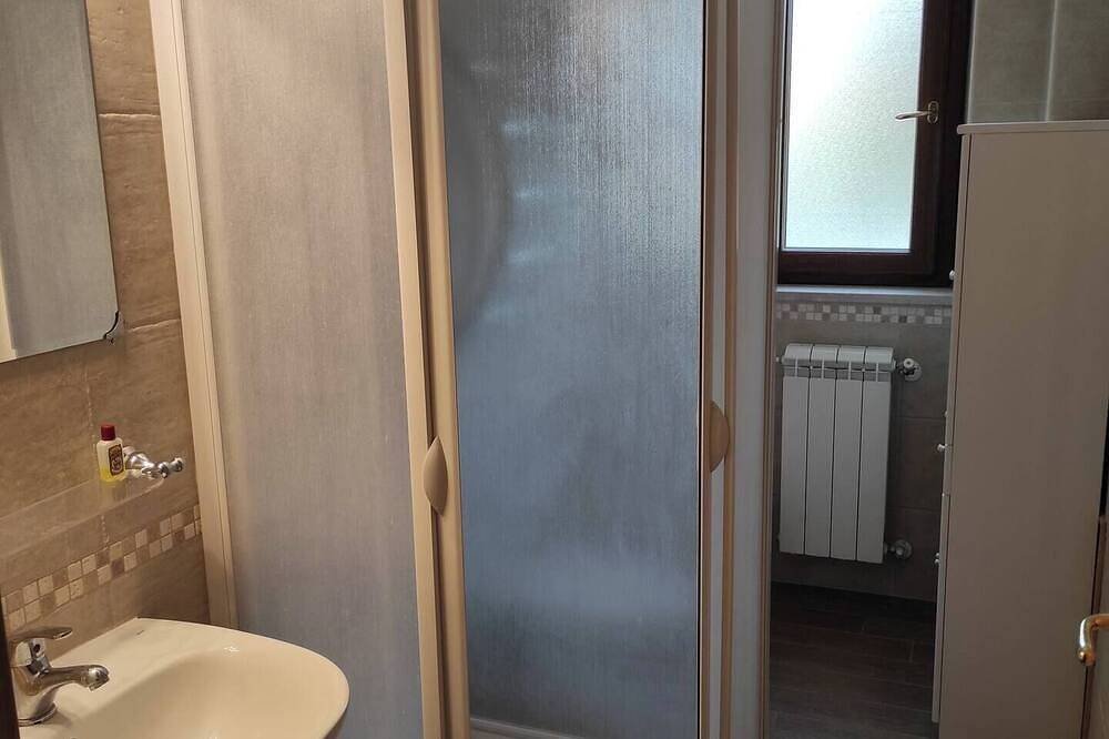Ganze Wohnung, Cosy & Tranquil Apartment- sleeps 4-Wifi in Villa Latina, Frosinone Provinz