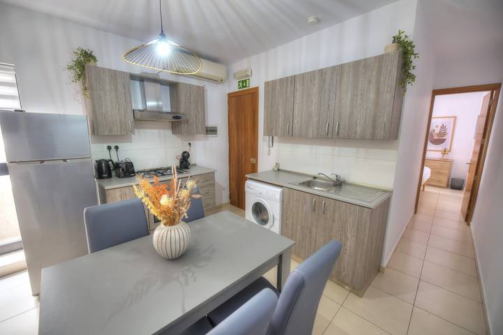 Gîte pour 5 personnes, avec balcon à San Giljan - 4