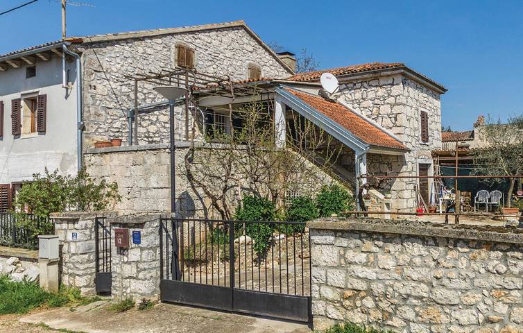 Ferienwohnung für 2 Personen, mit Haustier in Porec und Umgebung - 2