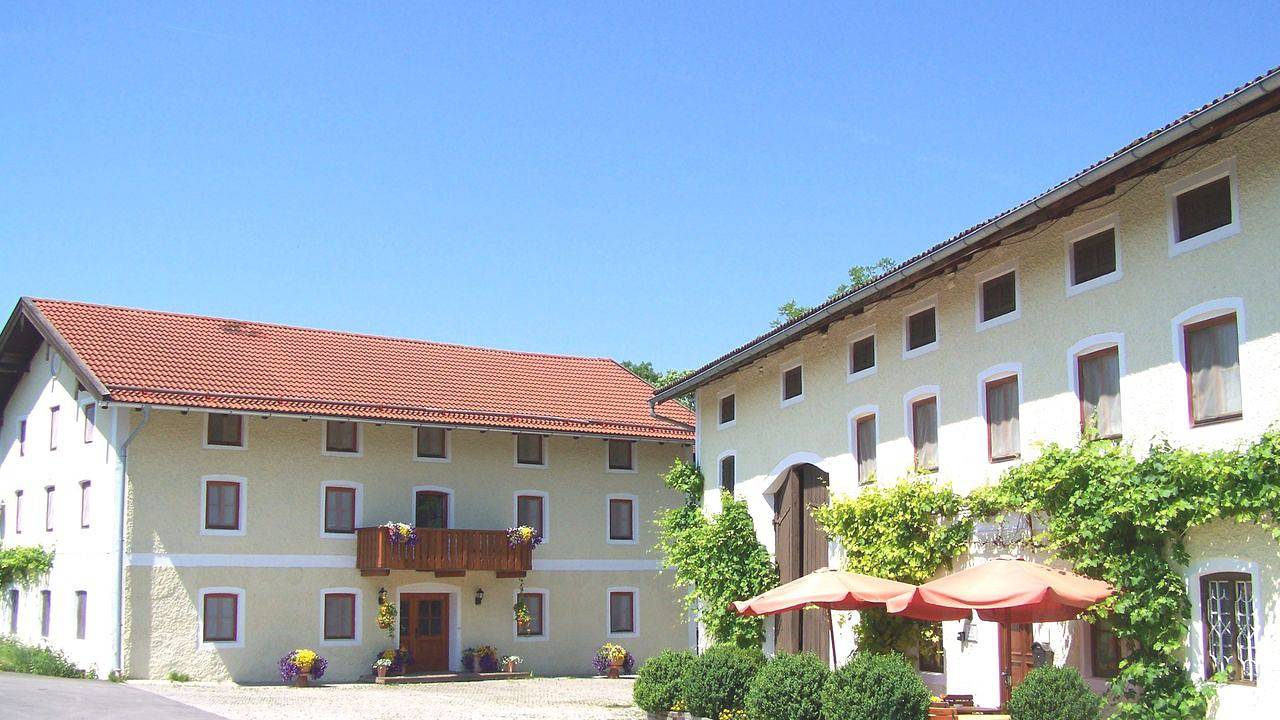 Ganze Ferienwohnung, Ferienwohnung für 4 Personen (42 m²) in Traunreut in Traunreut, Landkreis Traunstein