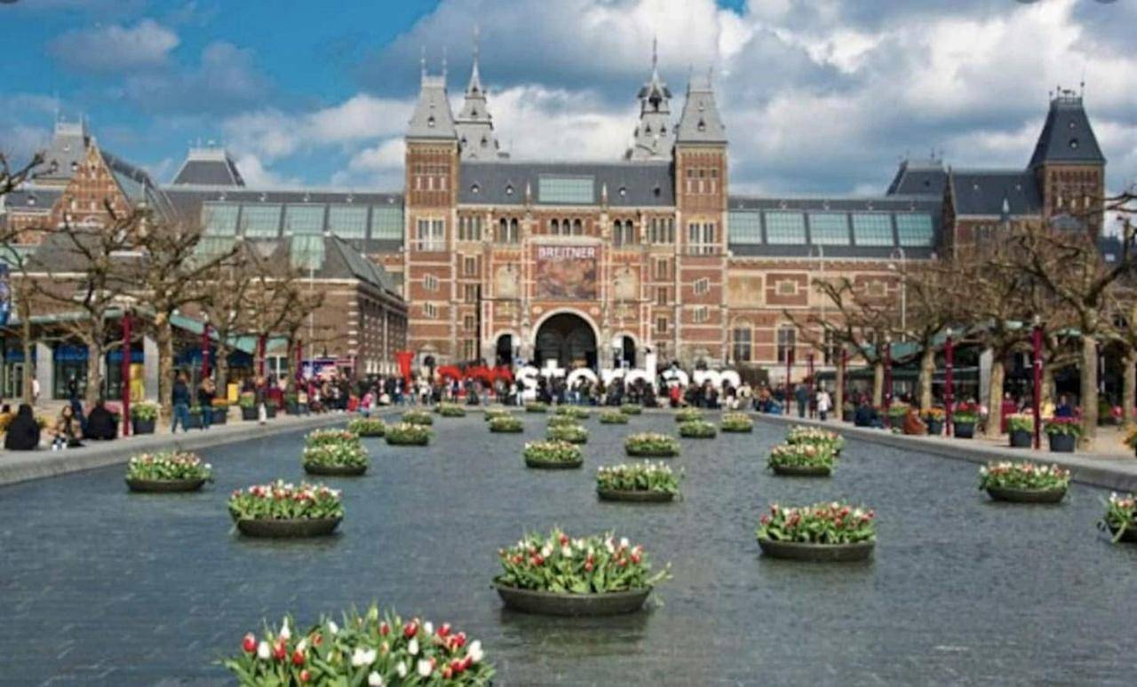 Villa in Amsterdam Oud-Zuid, Côte hollandaise