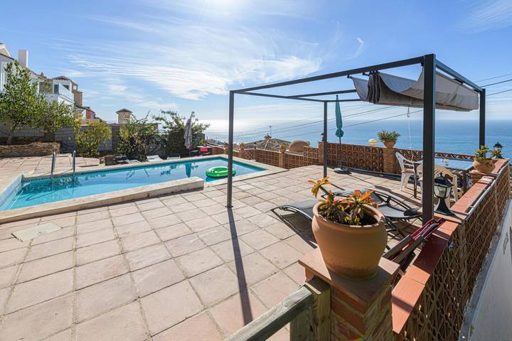 Casa rural para 8 personas, con balcón y jardín en Benalmádena - 3