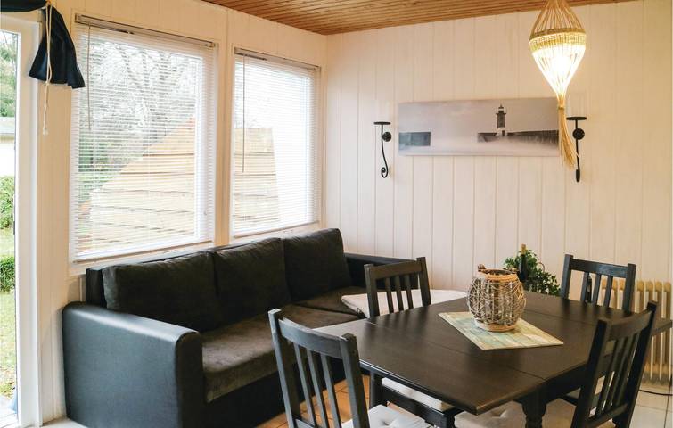 Ferienhaus für 4 Personen, mit Terrasse und Garten, kinderfreundlich in Middelhagen - 2