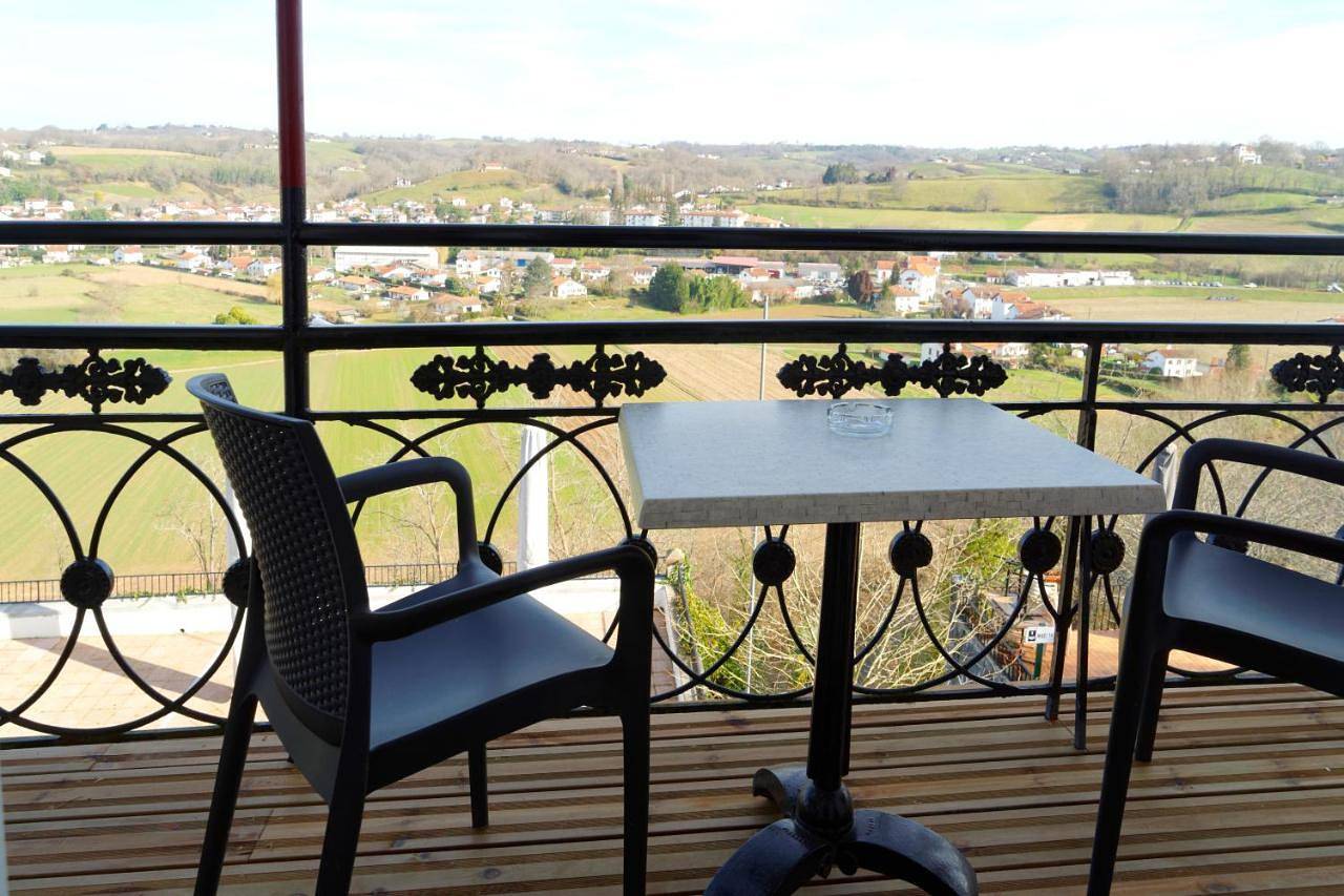 Hotel Residence Bellevue in Cambo-les-Bains, Région de Bayonne