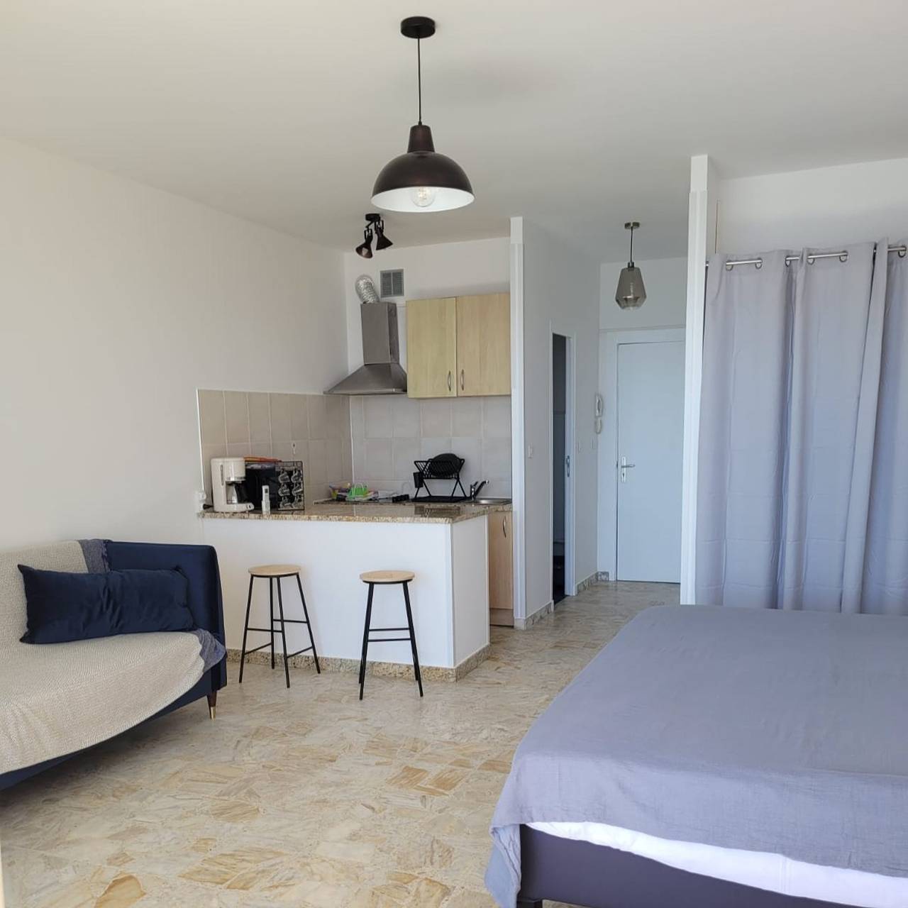 Estudio entero, Estudio con vista al mar en Ajaccio, 30m², aparcamiento incluido in Francia