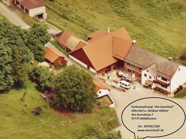 Ferienhaus für 3 Personen, mit Balkon und Garten
