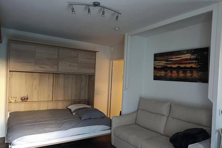 Ganze Wohnung, Wellness and Relaxation Studio in La Tour-du-Pin, La Tour-du-Pin und Umgebung