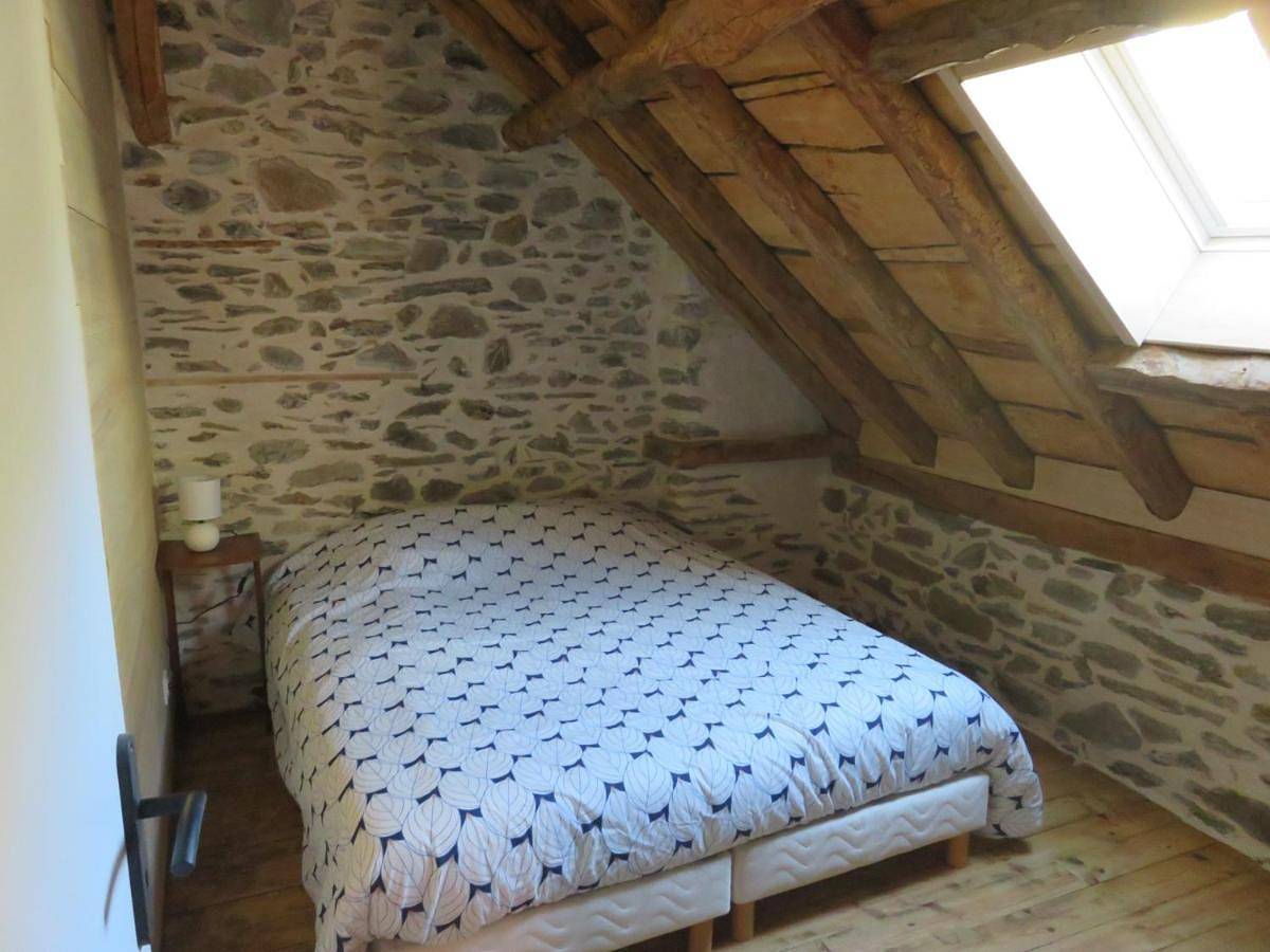 Grande maison de village, rénovation écologique in Viey, Parc national des Pyrénées