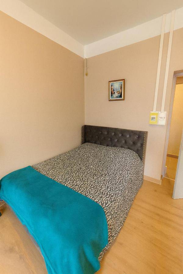 Appartement entier, Appartement en Rdc climatisé à 100m des cures in Lamalou-les-Bains, Région de Béziers