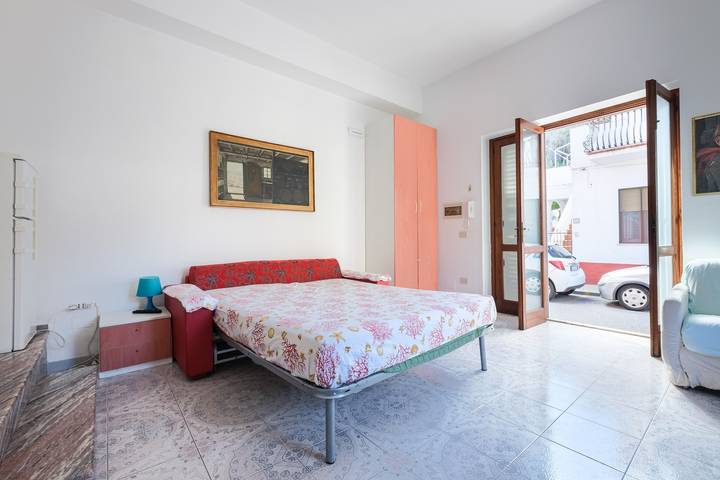 Gîte pour 3 personnes, avec Jardin à Lipari