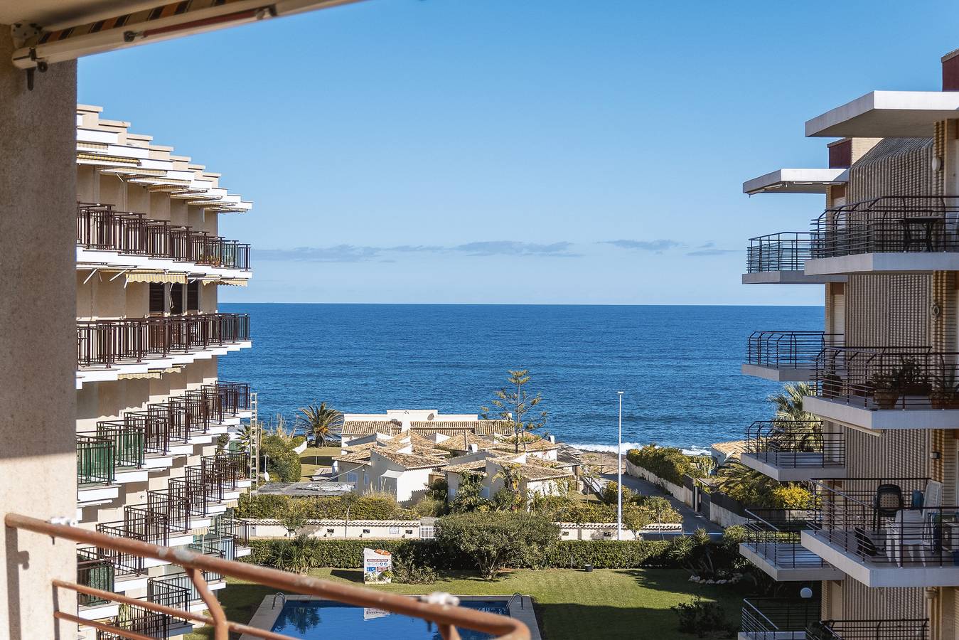 Apartamento entero, Cofisa Coral in Playa del Arenal, Jávea