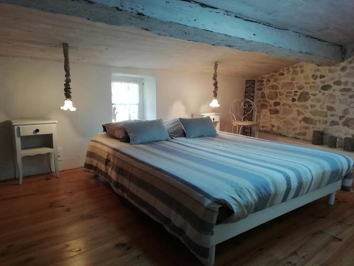 Location de vacances pour 2 personnes, avec Terrasse et Jardin ainsi que Piscine et Vue à Villeneuve-Minervois - 3