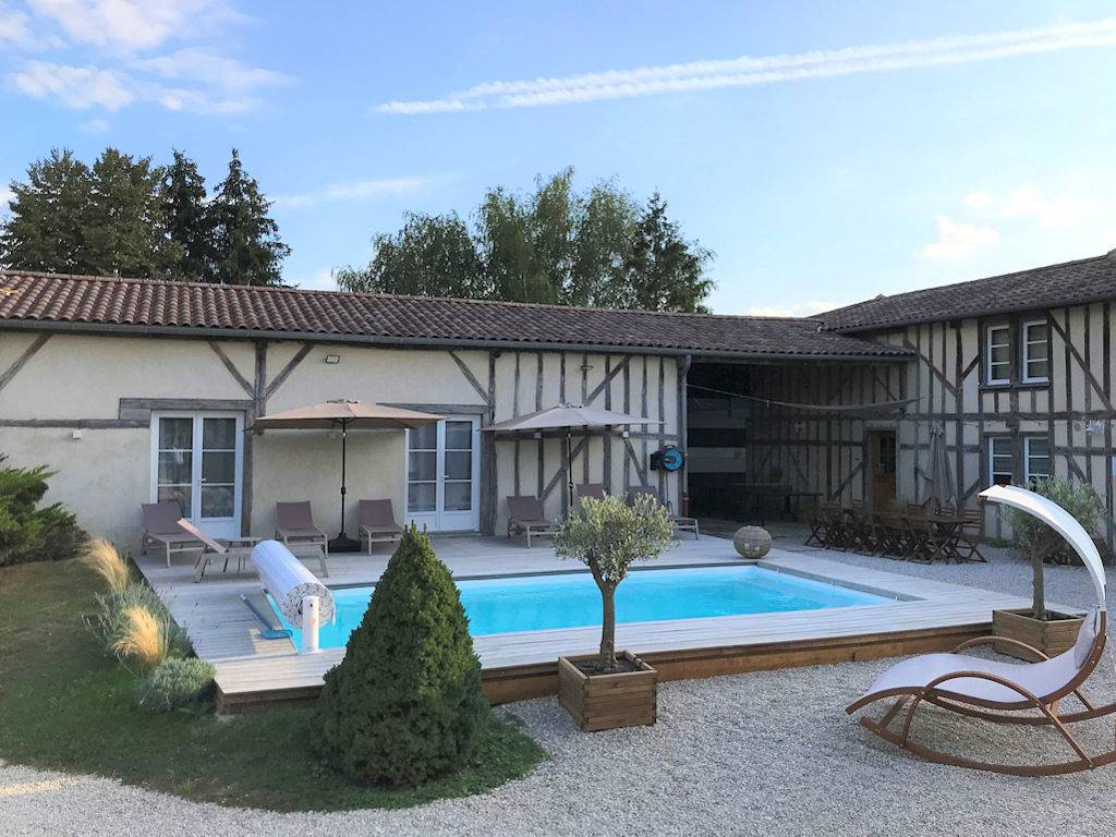 Gîte l'Escale Dorée au bord du lac, piscine ext. chauffée, Spa in Lac de Der-Chantecoq (Giffaumont-Champaubert), Giffaumont-Champaubert