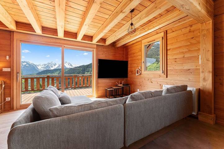 Chalet pour 14 personnes, avec Jacuzzi à Saint-François-Longchamp