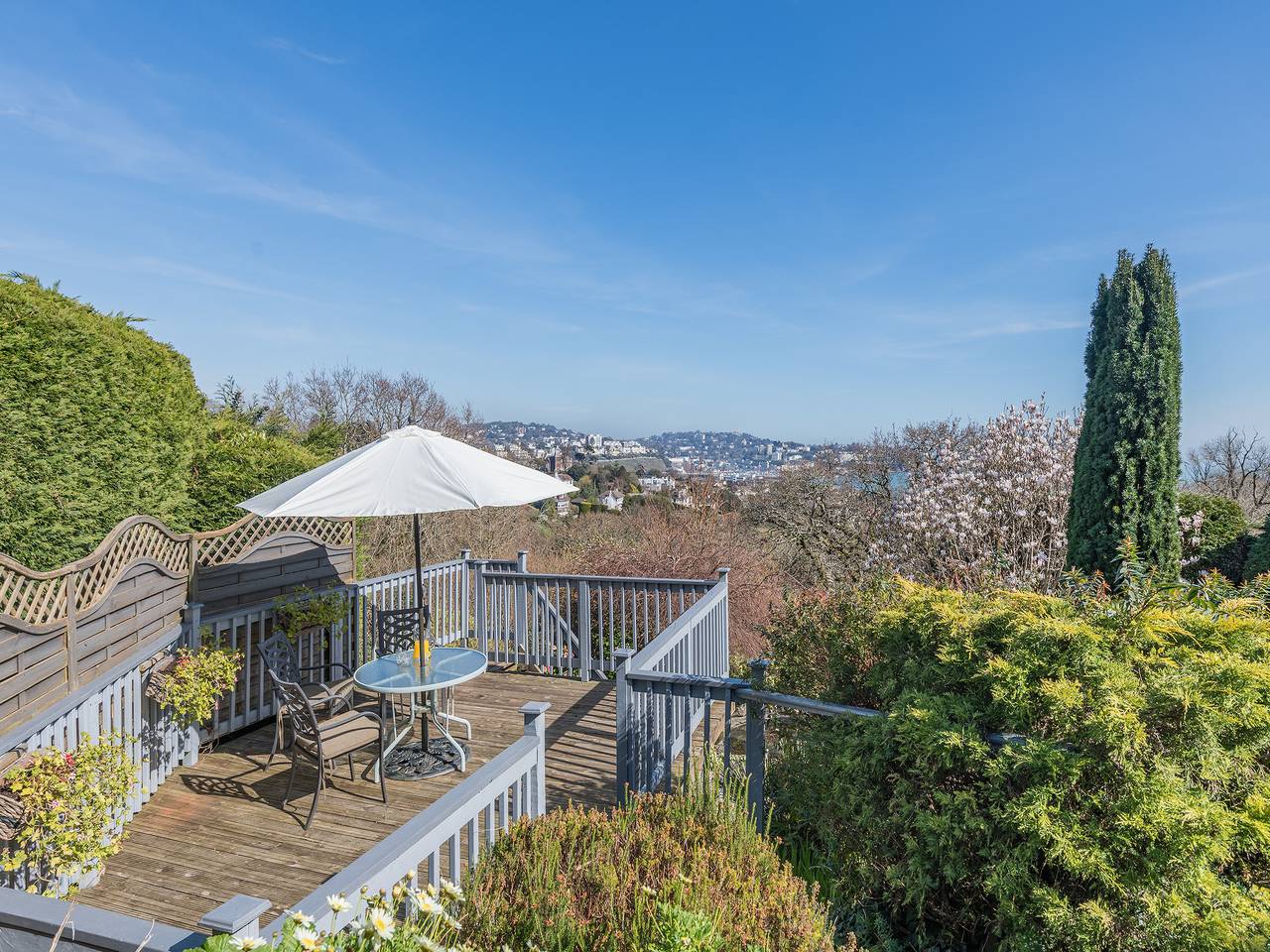 The Lookout  in Torquay, Torbay