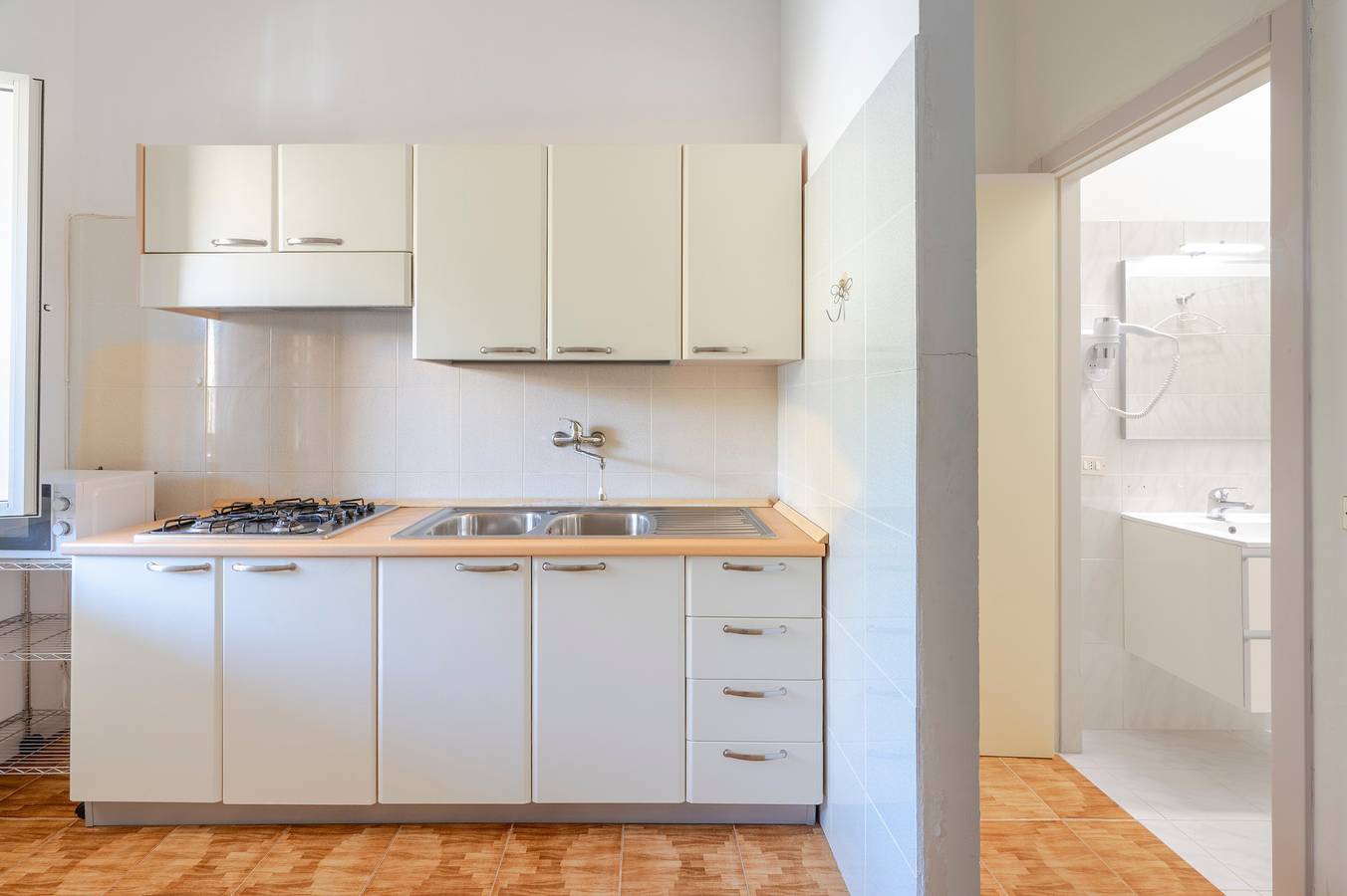 Ganze Wohnung, Ferienwohnung 'Alimini - 4' mit Privatterrasse, Wi-Fi und Klimaanlage in Frassanito, Lecce Provinz